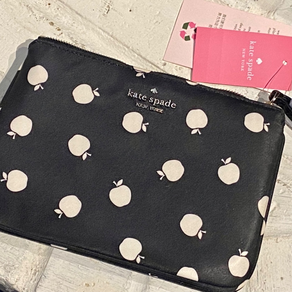 Kate Spade - Wristlet (Chelsea the Little Better Orch in Black) - Picture 3 of 6